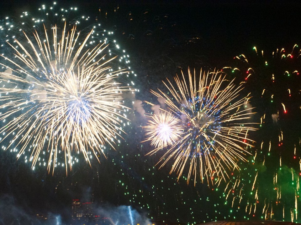 Опасный фейерверк во дворе: жители улицы Махалина в Дмитрове испугались громких взрывов