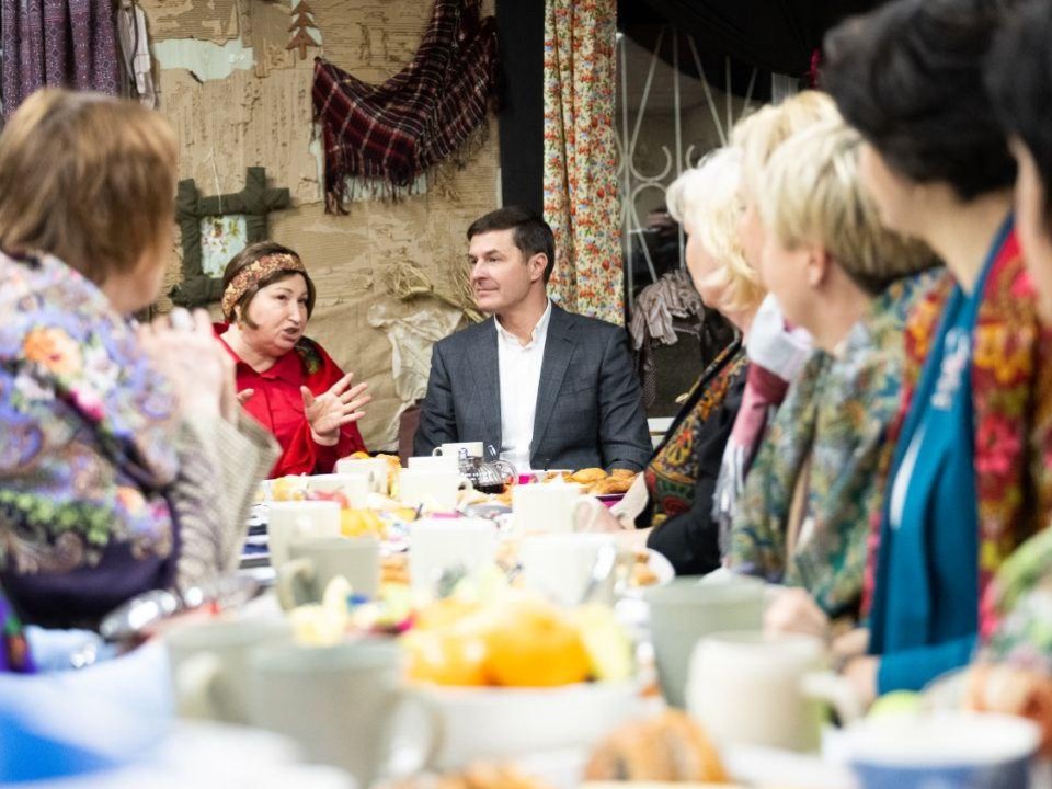 Сразу 15 тонн помощи и 12 отправок на фронт: итоги работы Союза женщин подвели в Люберцах