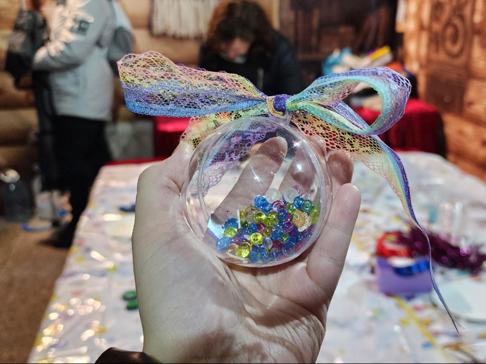 Хоровод с Дедом Морозом и мастер-класс: в Истринском парке прошли новогодние гулянья