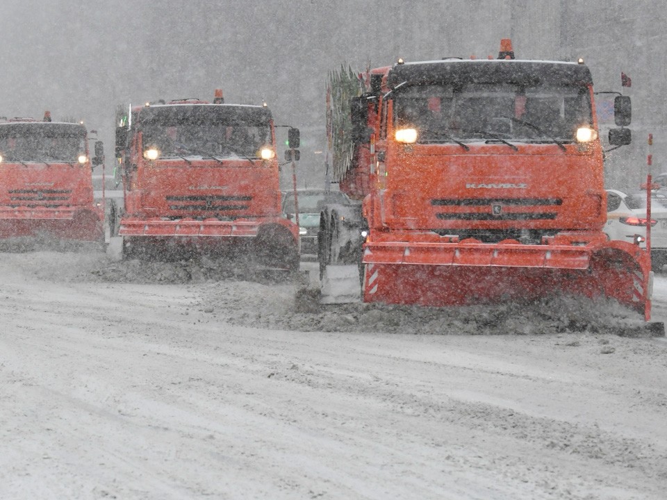 Брошены все силы: коммунальные службы переведены на круглосуточный режим в Подмосковье