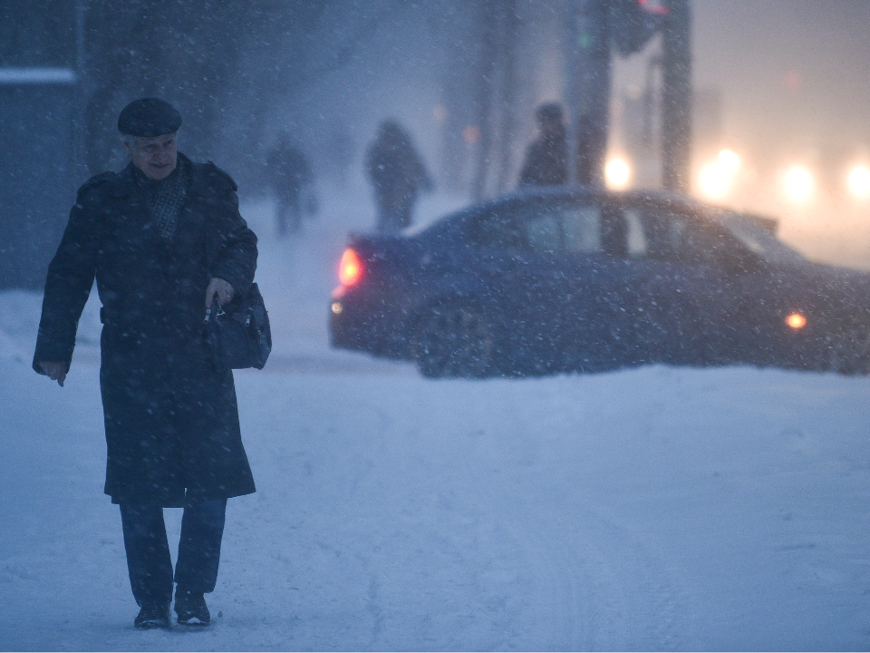 Циклон «Фрэнсис» отступает? Синоптики назвали точную дату окончания снегопада в Подмосковье