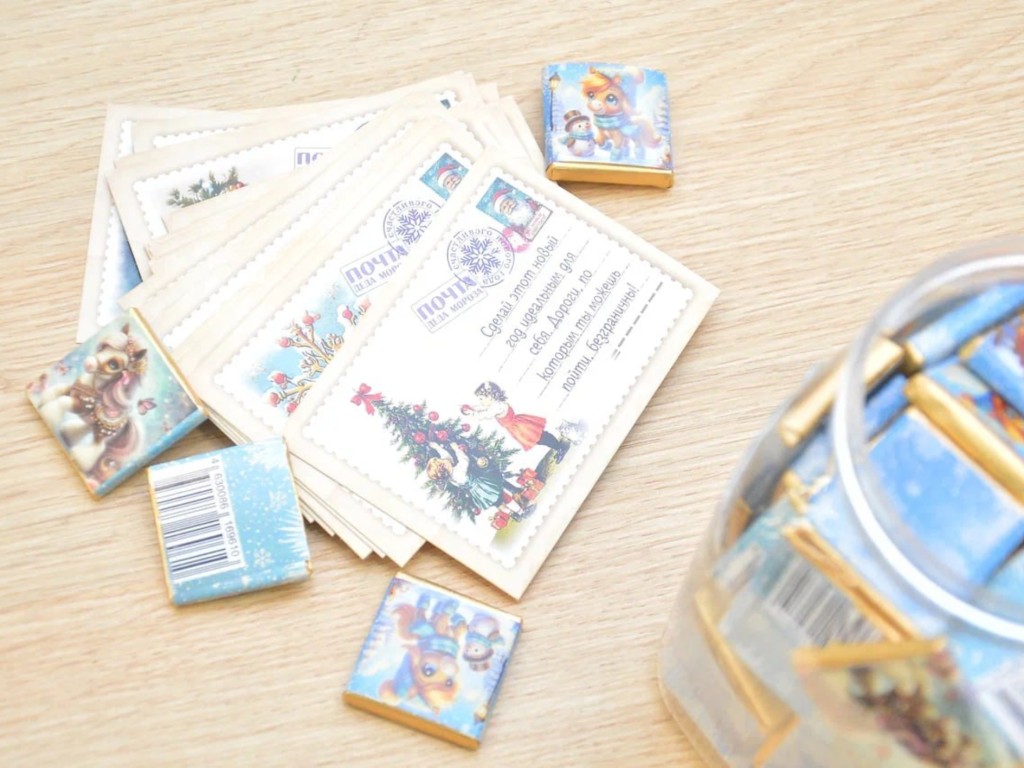 Шатурская библиотека открыла двери после праздников — первые посетители получили подарки