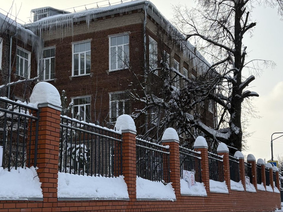 От демонтажа к обновлению: как продвигается капремонт здания школы №14 на улице Зайцева