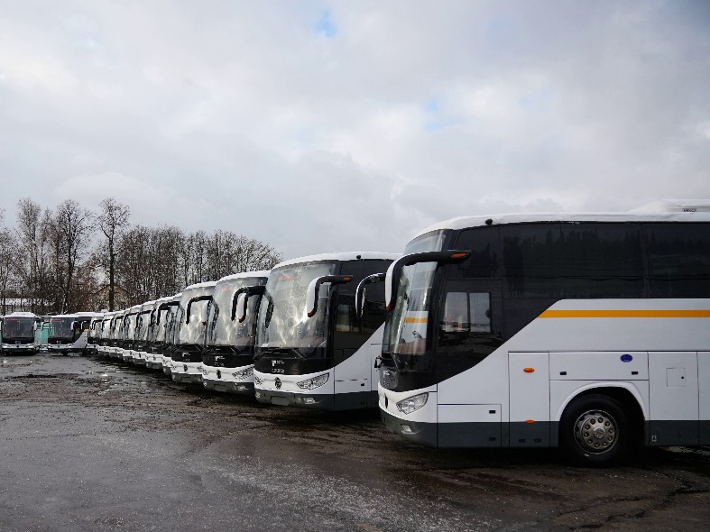 Парящие кресла и дизель-электрический автобус: чем еще удивило в минувшем году Мострансавто