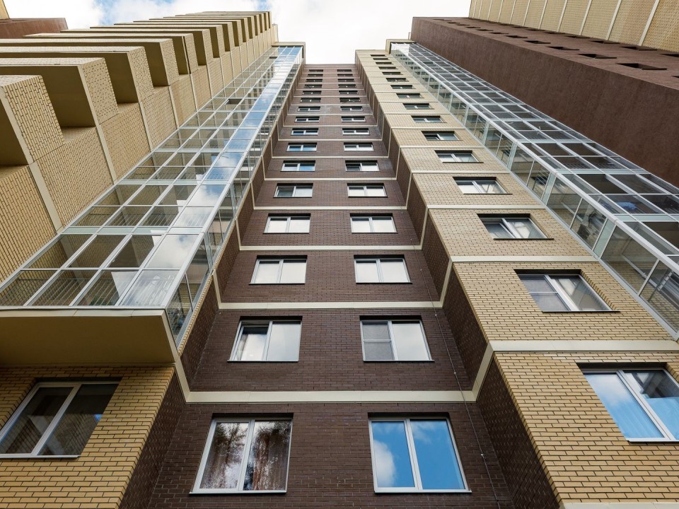 Новостройка на учете: как Росреестр помогает жителям Подмосковья получить ключи от нового жилья