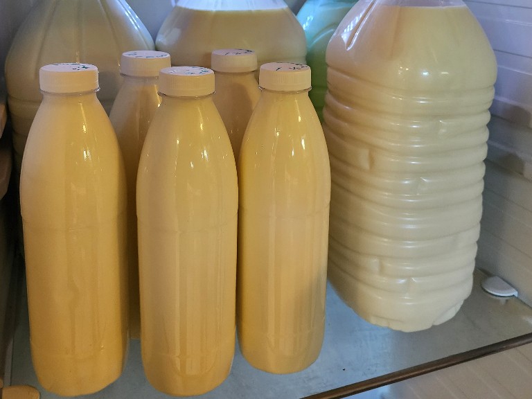 Шестьсот бутылок молока отправили из Можайска земляку в зону спецоперации