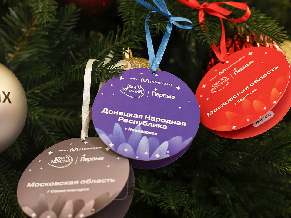 Исполняя детские мечты: замминистра обороны РФ отвез ребенка в парк «Патриот»