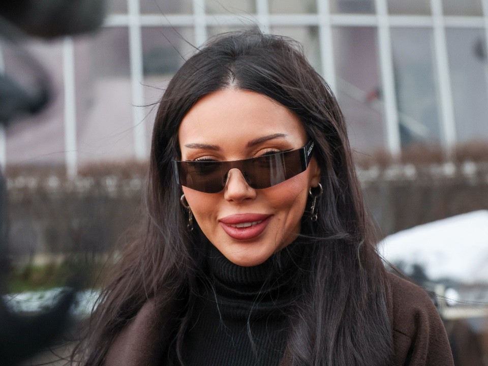 Новогоднего чуда не случилось: Самойлова и Джиган встретили праздник не вместе