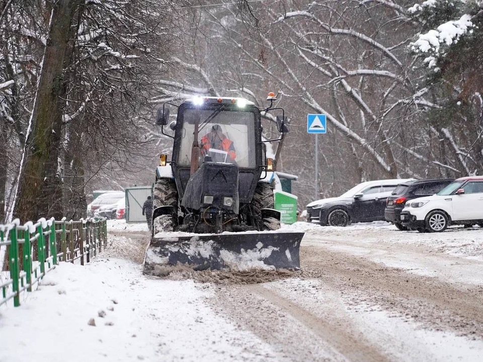 Коммунальные службы Котельников переведены на особый режим из-за непогоды