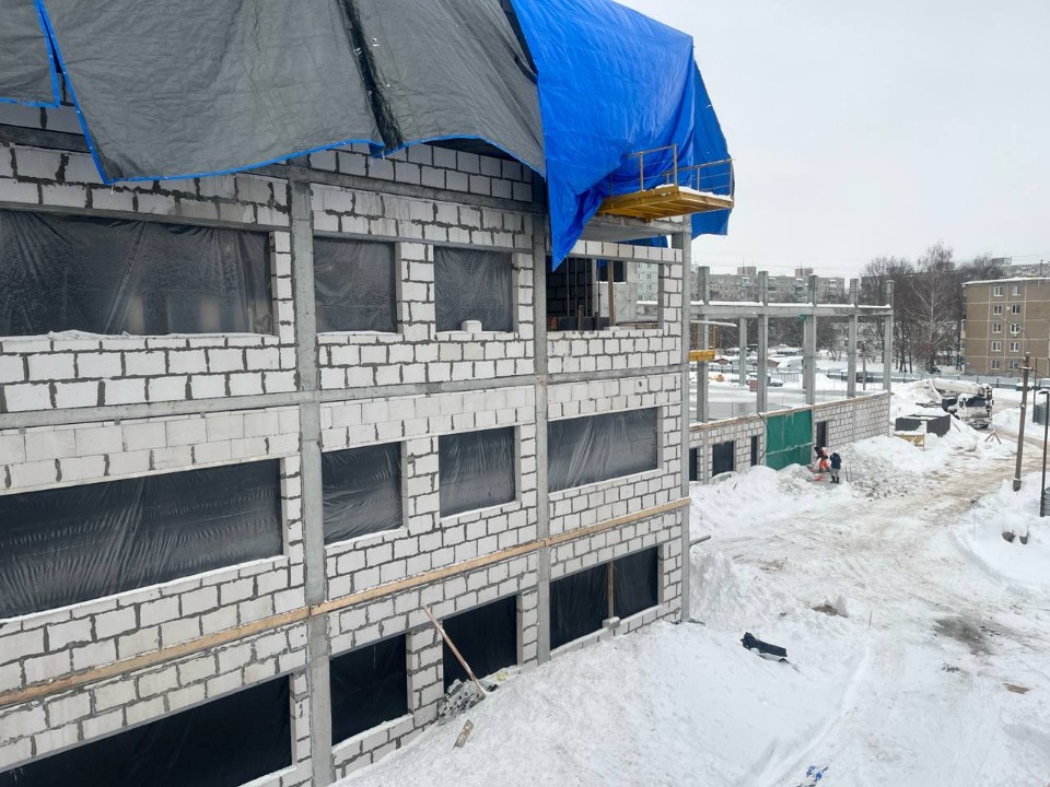 В новом корпусе школы 14 ученики будут углубленно изучать естественные науки