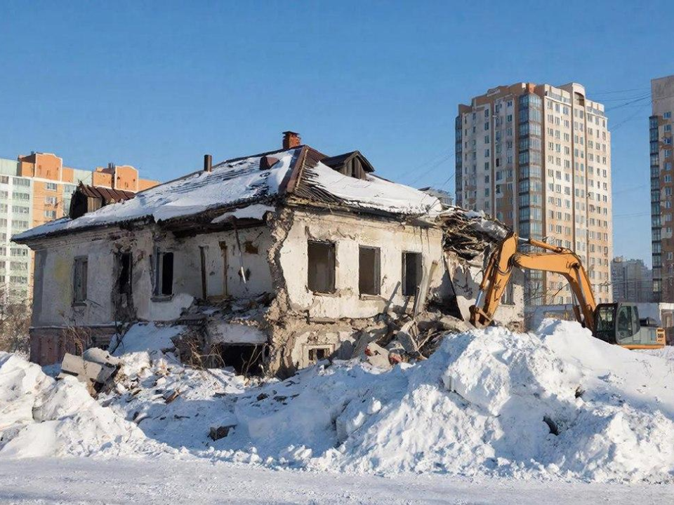Подмосковье расстается с аварийным наследием: сколько проблемных строений уже убрали и что дальше