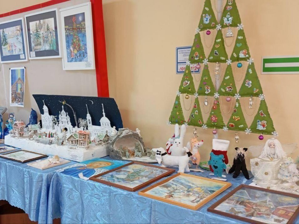 «Рождественский вертеп»: зрителям театрализованной постановки напомнили о духовной силе вечных ценностей