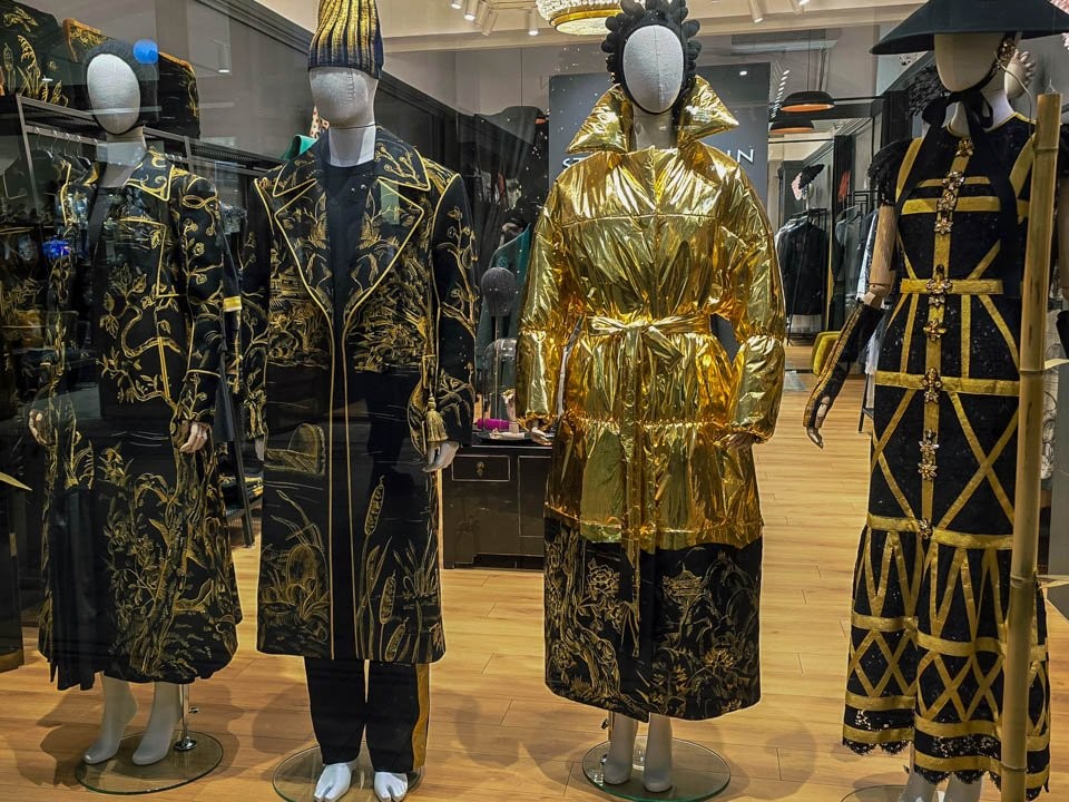 Мода закуталась в плед: какое место многослойность и принты займут в новом сезоне