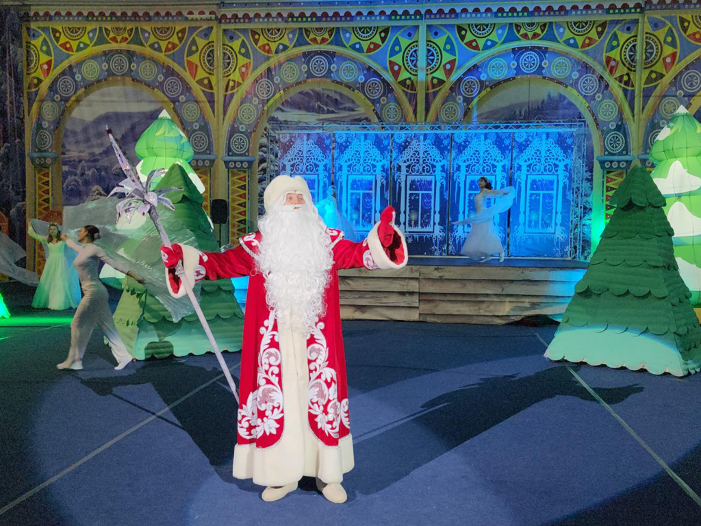 Более 200 артистов выступили на «Главной Елке» в Зарайске