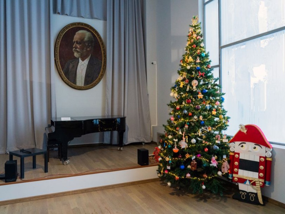 От миниатюры до балета: где в Подмосковье окунуться в мир искусства в январе?