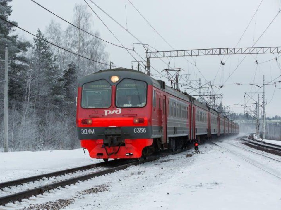 Два лишних часа дежурства: как МЖД старается уберечь пассажиров от травм в самое рискованное время