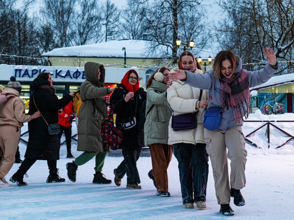 Татьянин день отметят в парке усадьбы Кривякино хоккеем, боулингом и концертом
