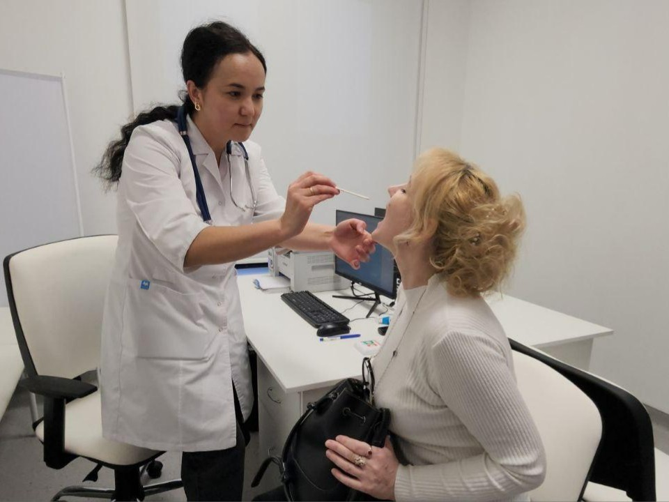 Заболели в праздники? Врач неотложной помощи дала совет, как поправиться быстрее