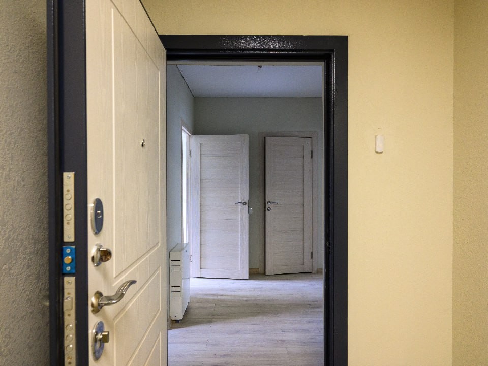 Аварийные дома Серпухова: сколько зданий расселят и что такое «блокированная застройка»