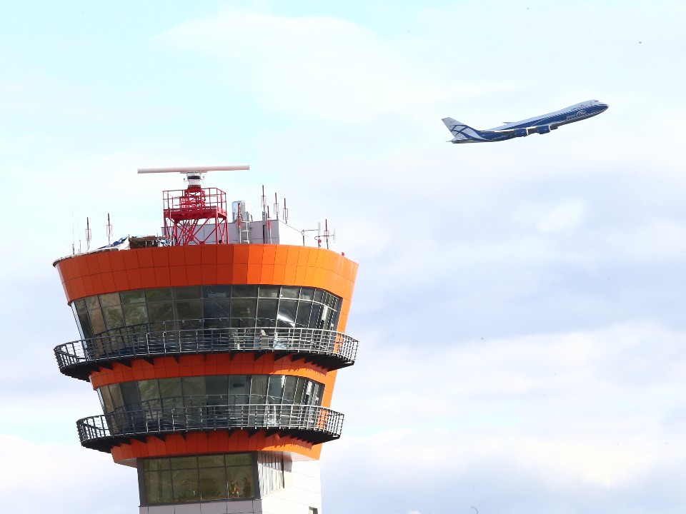 Инструкция от авиакомпании: как получить багаж и куда обращаться после сбоя в подмосковном аэропорту