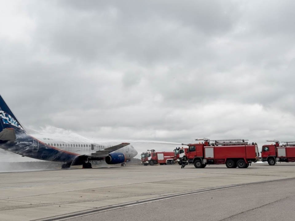 Маршрут прервала вибрация: названа причина, почему самолет из Дубая не долетел до столицы