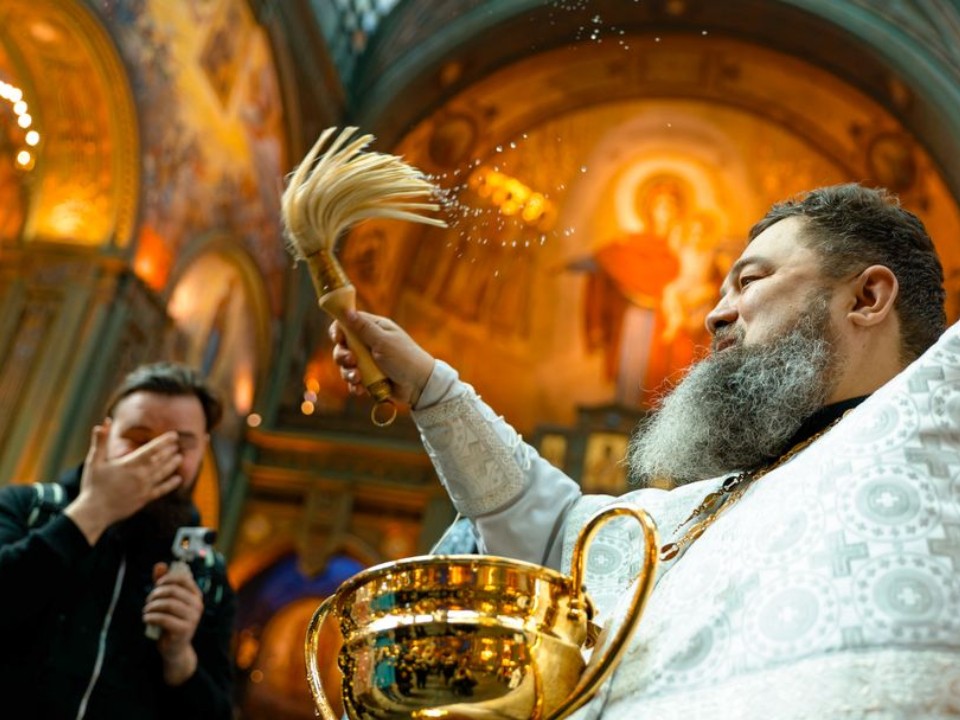 Существует ли лимит на число крестников: разбираем нюансы с батюшкой