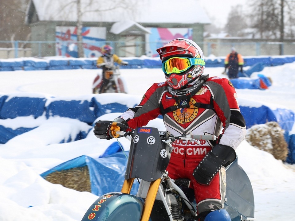 Падение не позволило луховичанину получить бронзу в первом финале чемпионата РФ по спидвею
