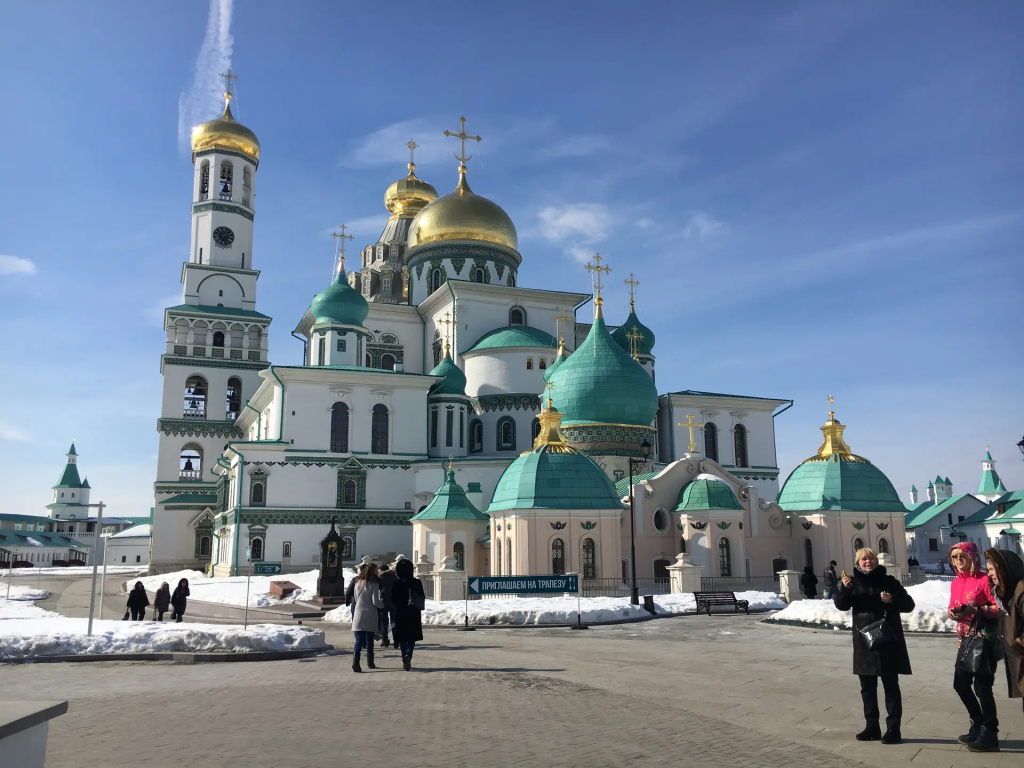 «Бог милостив, но...»: священник объяснил, кого ждет ад, а не рай