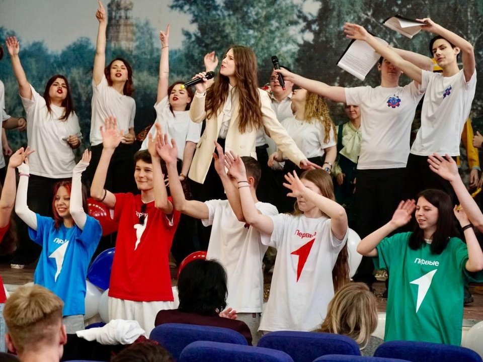 От новых кресел до звукового оборудования: как модернизируют актовый зал в техникуме