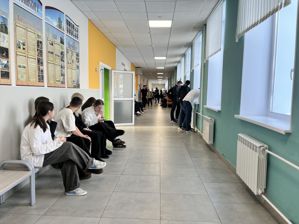 Жители Шатуры выбирают, на что потратить бюджет — на окна в Пышлицкой школе, инвентарь для спорта или камеры