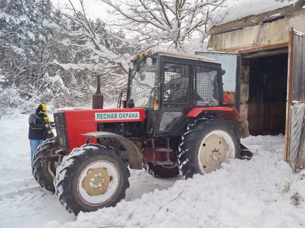 Помощь природы: обильные снегопады помогли лесничим запастись холодом