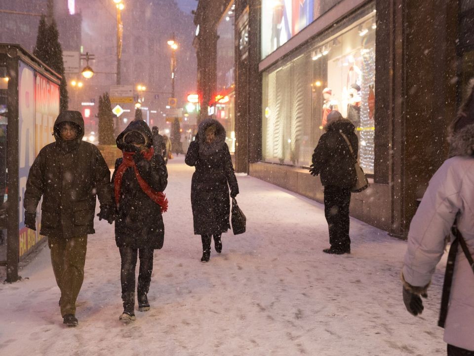 Сильная вьюга накрыла столицу