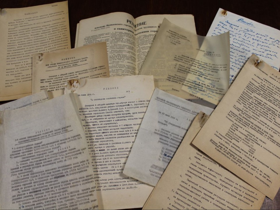 Рождественское чудо: на чердаке финского дома в Дубне нашли старинный архив депутата