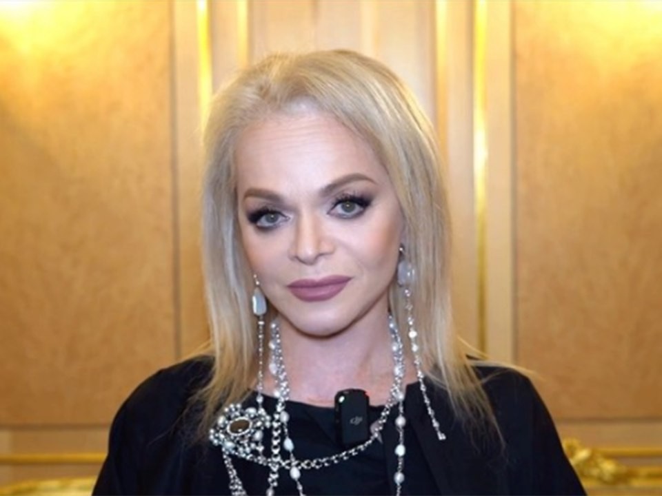 Долину начали принудительно выселять? Адвокат певицы раскрыла, что происходит с квартирой