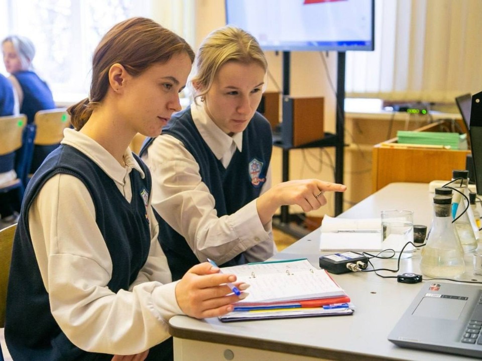 Жители Редькина обсудят будущий ремонт кабинета технологии в школе