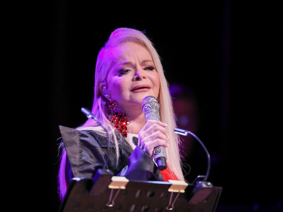 Это незаконно? Что нашли на участке Долиной в Подмосковье