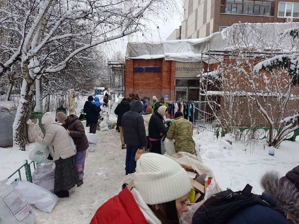 Избавляемся от хлама с пользой для планеты: куда в эти выходные можно отнести ненужное, чтобы оно стало чем-то новым