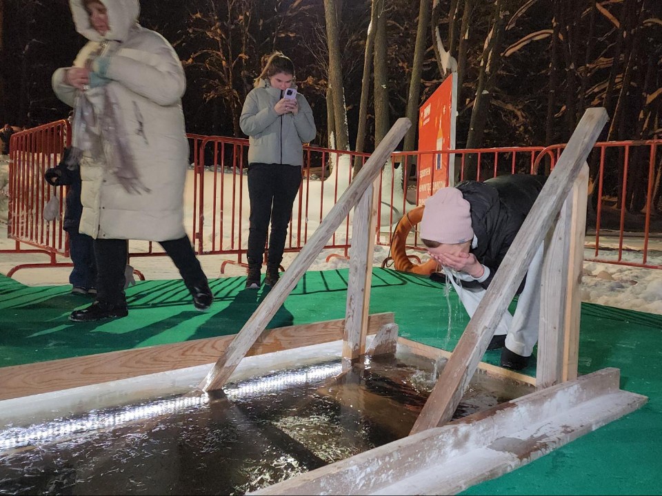 Егорьевцев поздравили с Крещением Господним