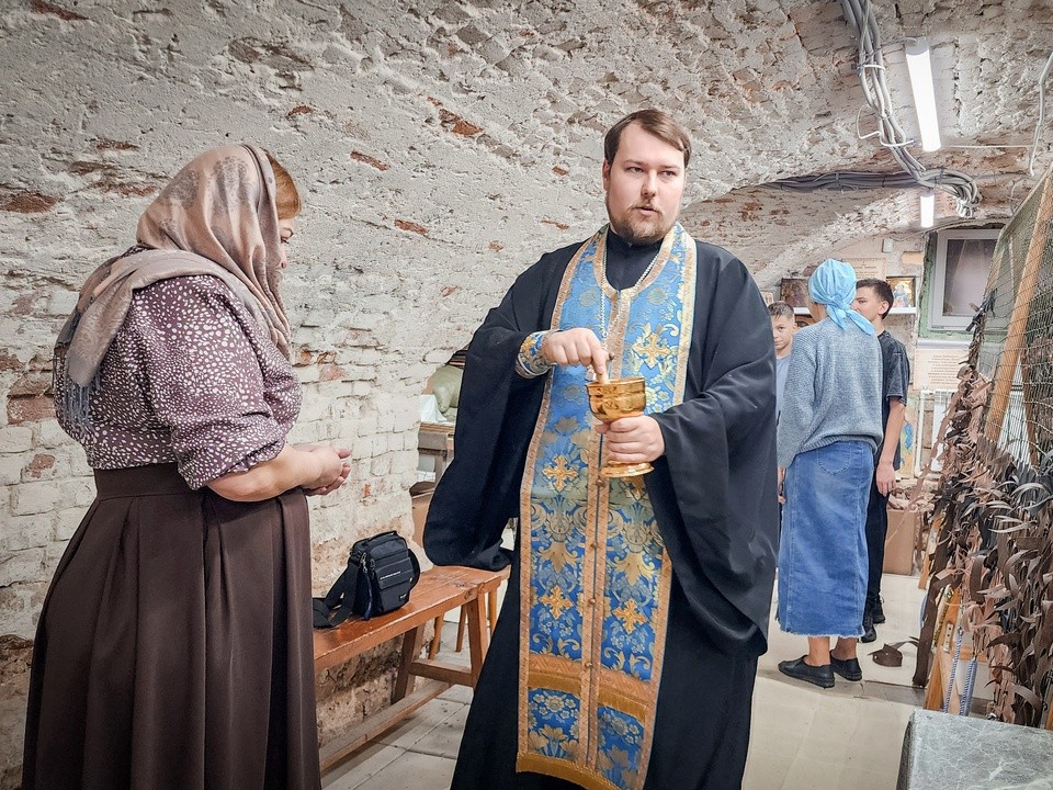 Для чего современному человеку нужна религия, объяснит священник собора Михаила Архангела