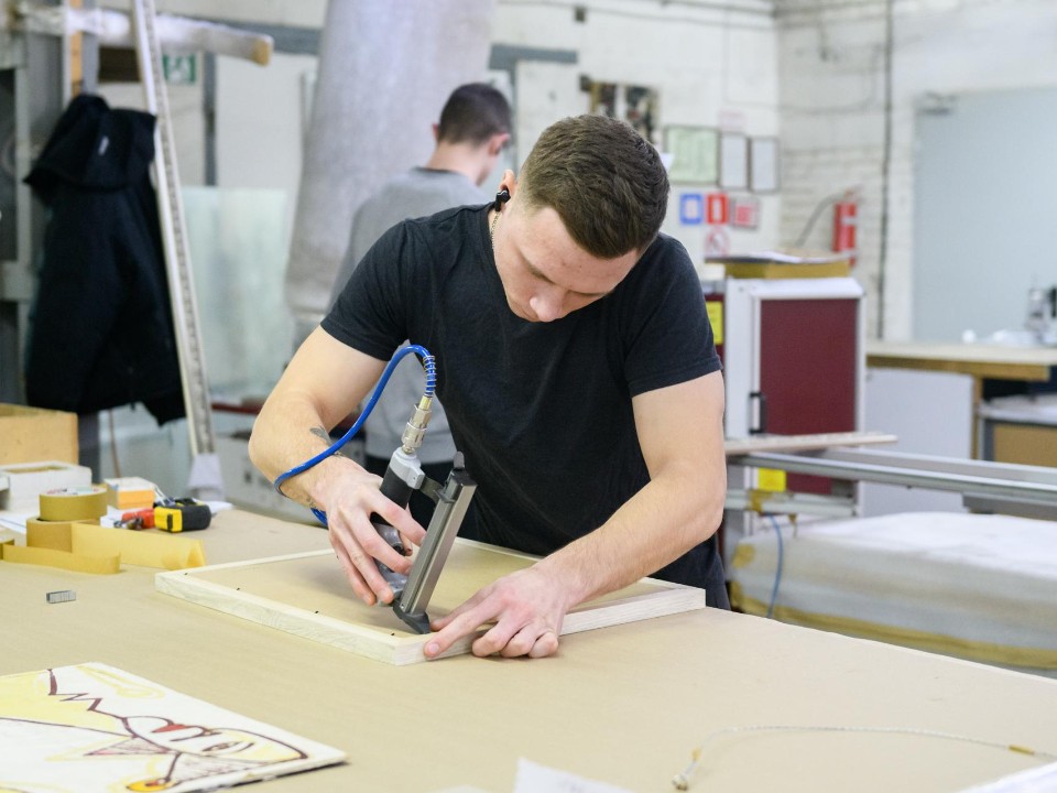 Как лыткаринские художественные материалы покоряют российский рынок