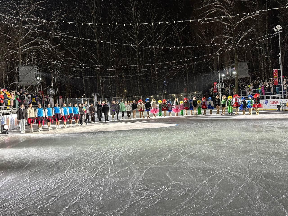 Как прошел фестиваль «Хрустальный лед» в Домодедове