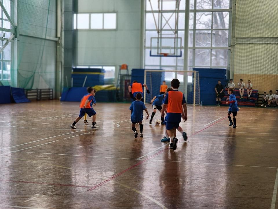 Футболистов со всего Подмосковья собрал рождественский турнир в Королеве