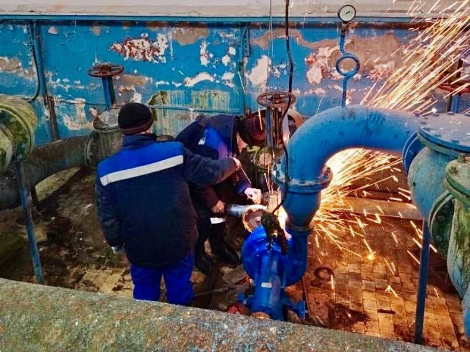 Старое ушло, новое пришло: модернизированный водозаборный узел в деревне Емельяново защитит дома от перебоев с водой