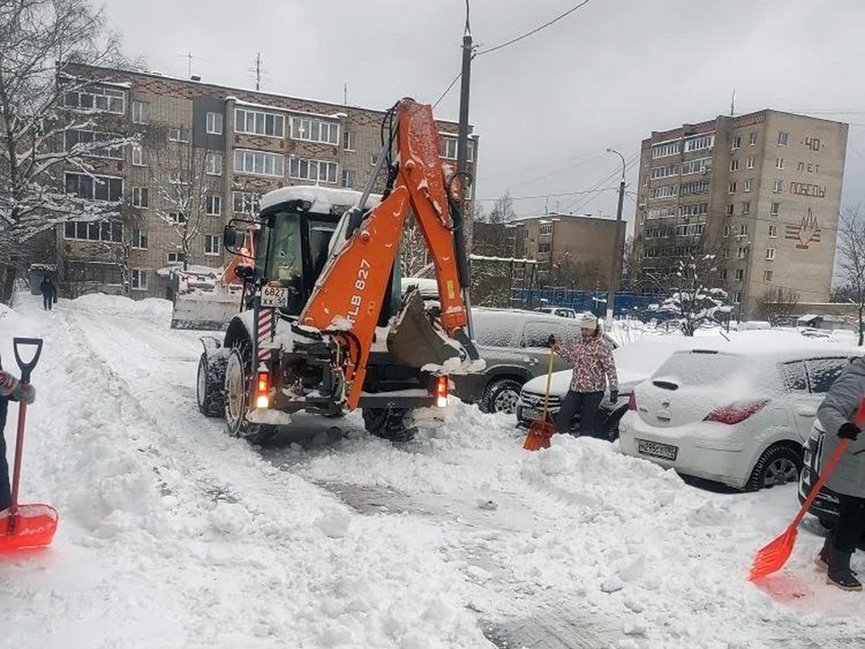 Дополнительные ресурсы привлекли в Пушкинском округе для уборки снега