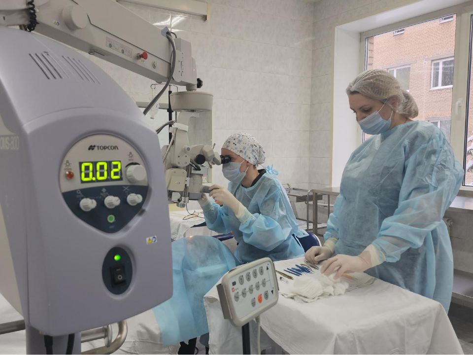 Лечение катаракты и глаукомы в Люберцах: как новое оборудование помогло сделать 98% операций малоинвазивными