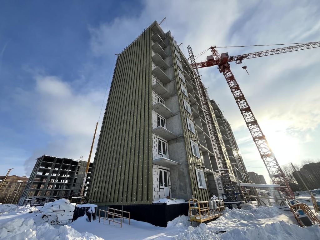 В Шатуре построили каркасы новых домов для переселенцев