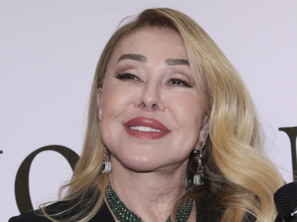 Мат и проклятия: за что травят в соцсетях Любовь Успенскую