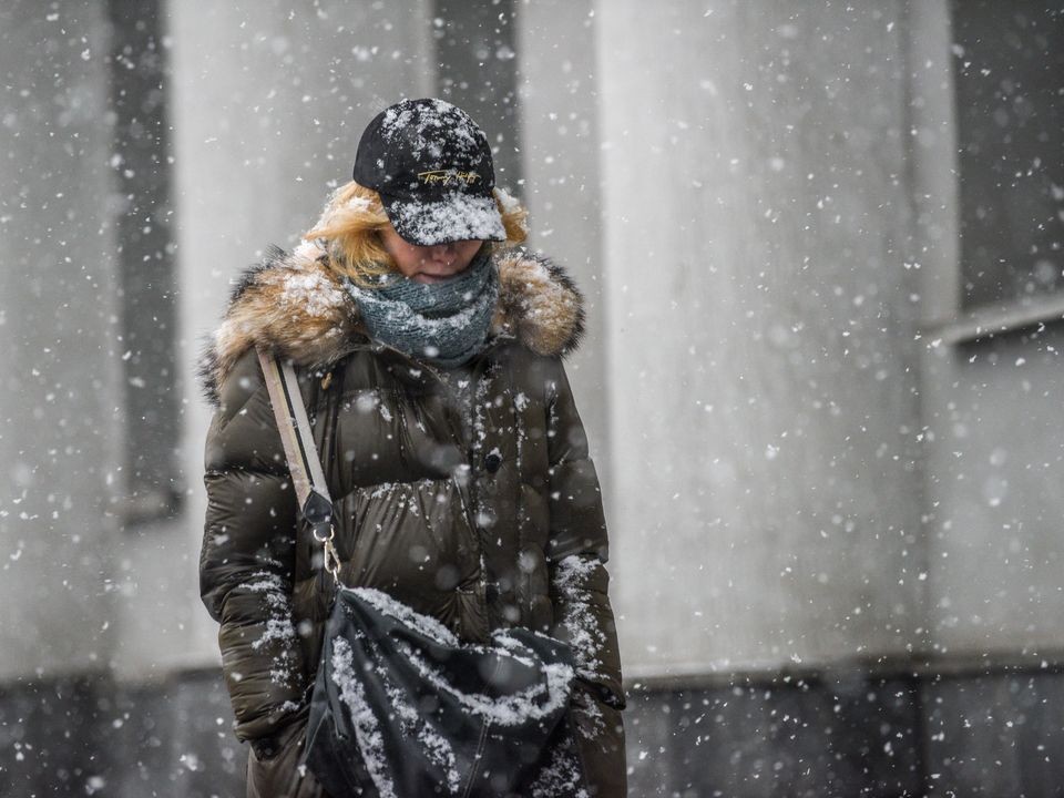Зимняя стихия: метель и до -13 градусов ожидается в пятницу