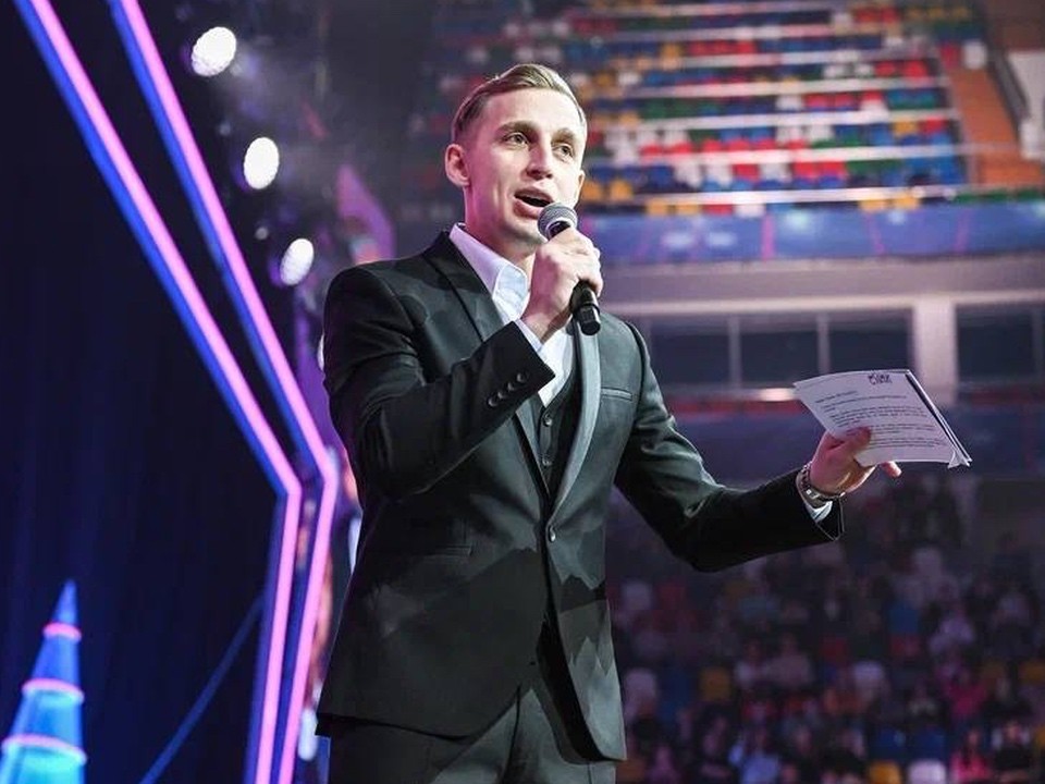 «Настал ваш час»: блогер Саша Стоун зарядил кикбоксеров Клина на победу в важном турнире