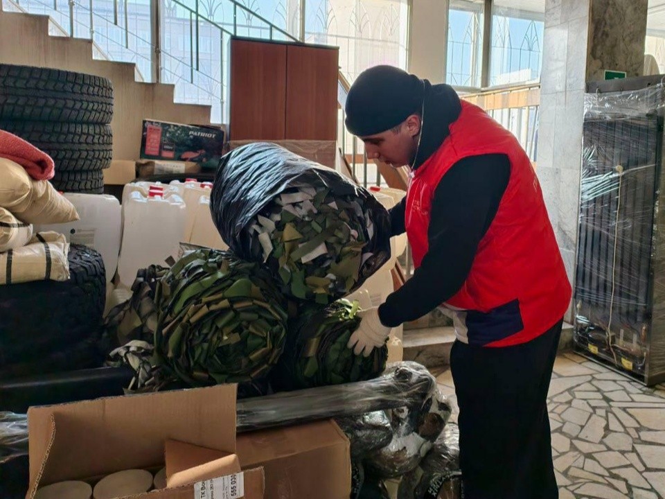 От саперных лопат до масксетей: жуковчане отправили бойцам СВО свыше тонны полезного груза